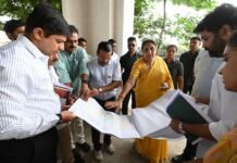उपमुख्यमंत्री सुनेत्रा अजित पवार यांच्याकडून विकासकामांची पाहणी