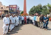 बारामतीत राष्ट्रपिता महात्मा गांधी व भारतरत्न माजी पंतप्रधान लालबहादूर शास्त्री यांच्या जयंती साजरी..